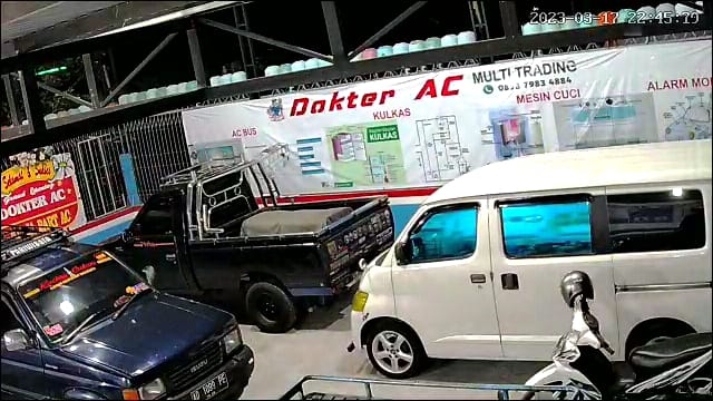 Service AC Mobil dan Bis 